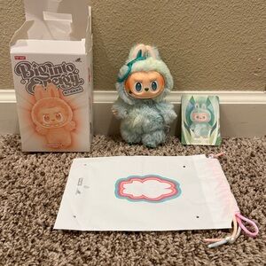 Labubu Big into Energy Serenity